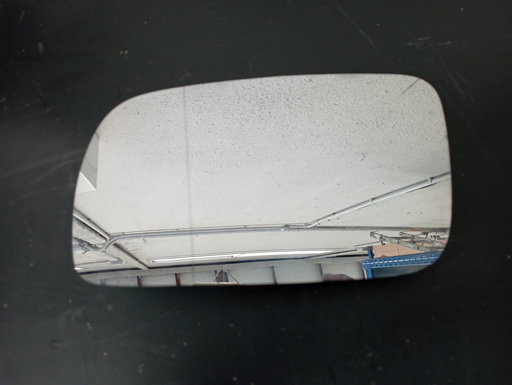 CRISTAL RETROVISOR IZQUIERDO