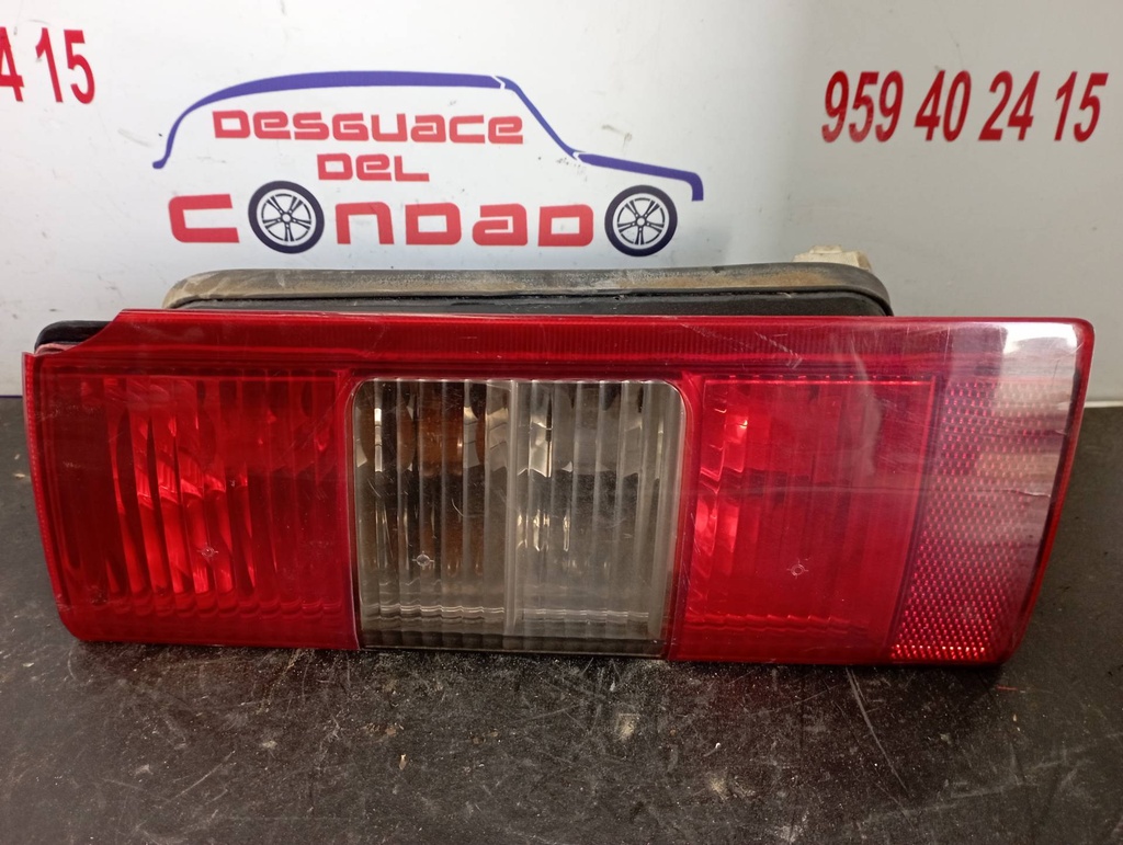 PILOTO TRASERO DERECHO