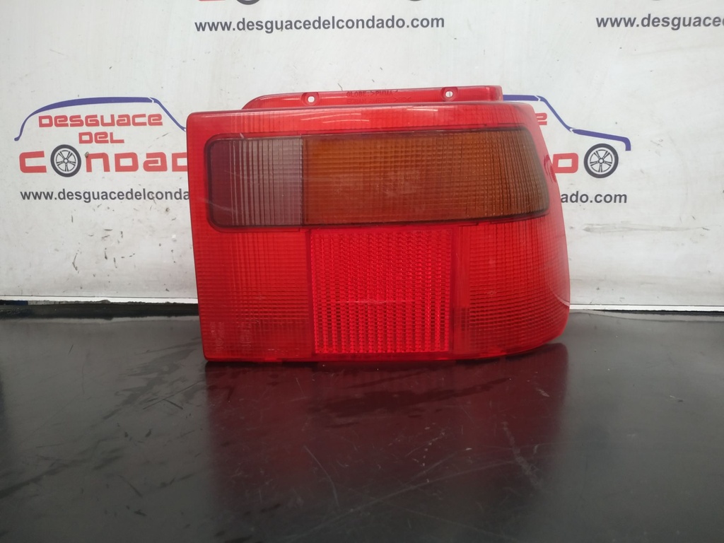 PILOTO TRASERO DERECHO