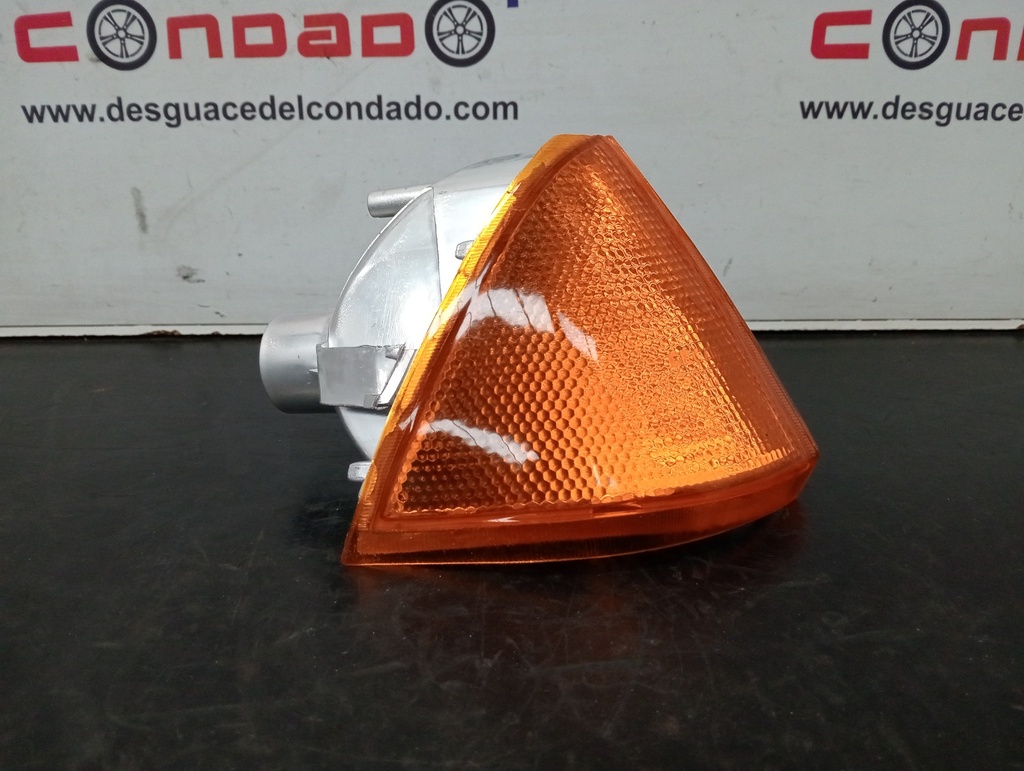 PILOTO DELANTERO DERECHO