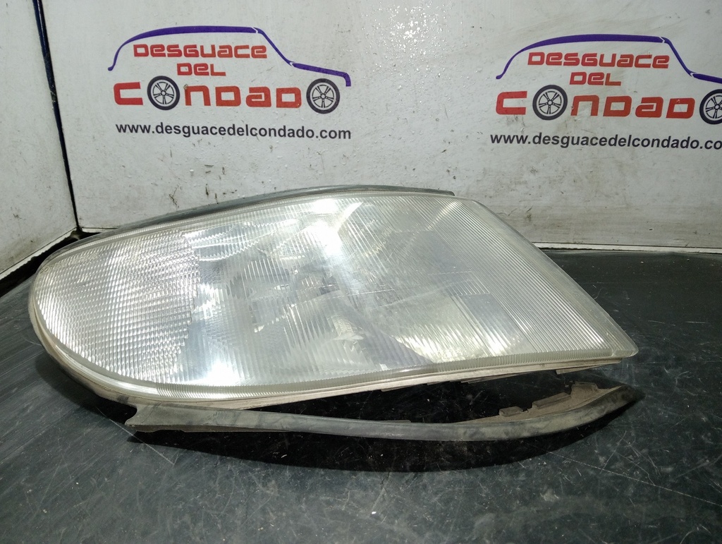 PILOTO DELANTERO DERECHO