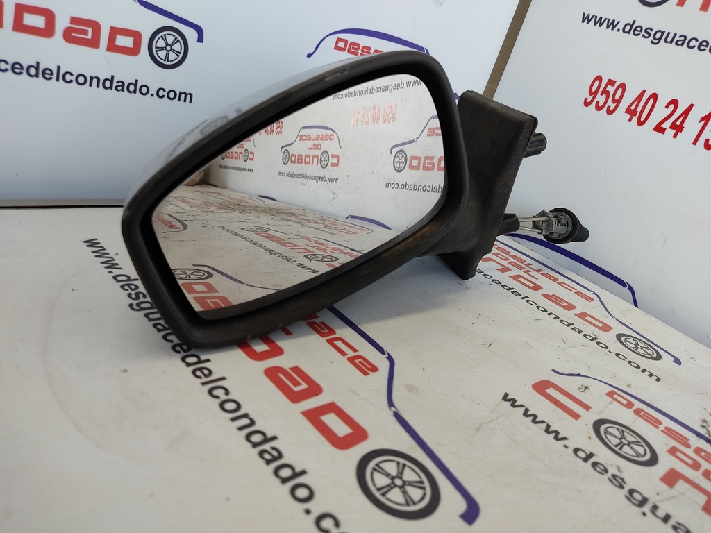 RETROVISOR IZQUIERDO