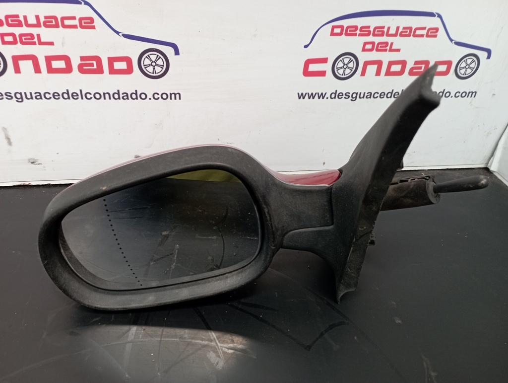 RETROVISOR IZQUIERDO