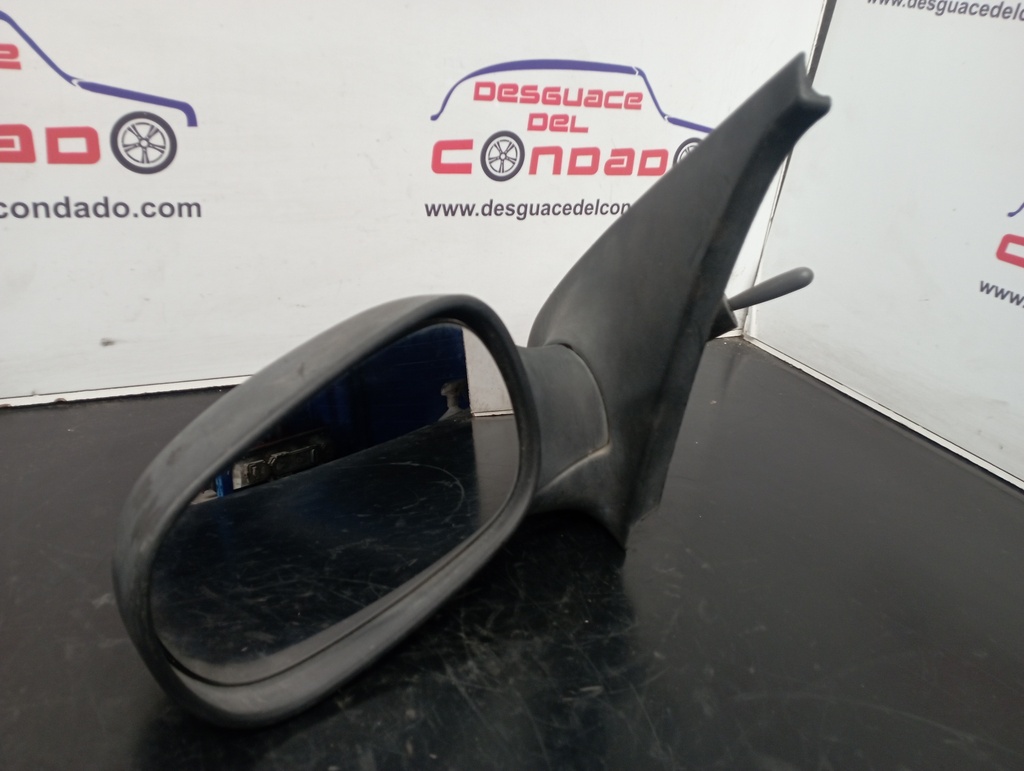 RETROVISOR IZQUIERDO