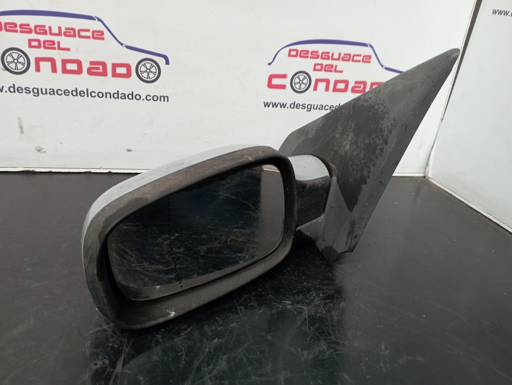 RETROVISOR IZQUIERDO
