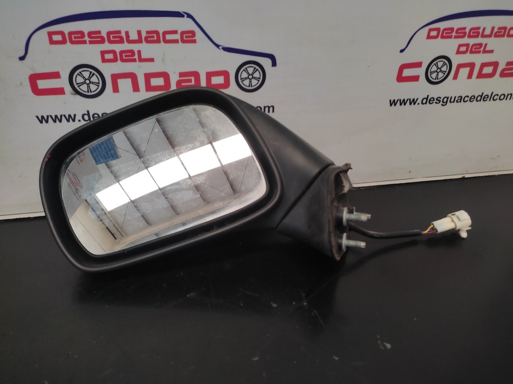 RETROVISOR IZQUIERDO