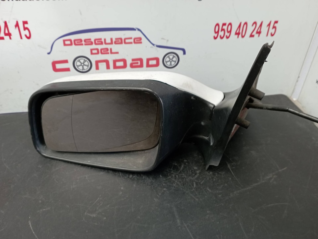 RETROVISOR IZQUIERDO