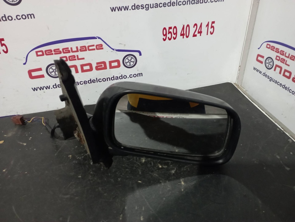 RETROVISOR DERECHO