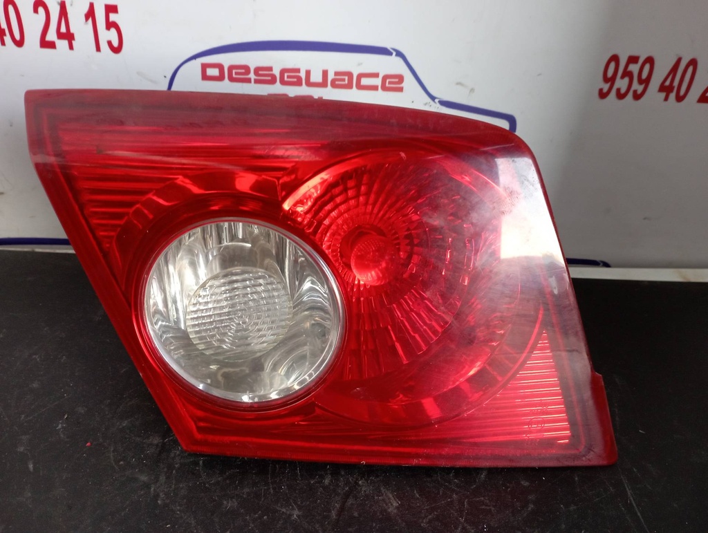 PILOTO TRASERO IZQUIERDO INTERIOR