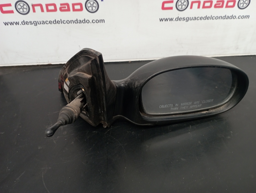 RETROVISOR DERECHO