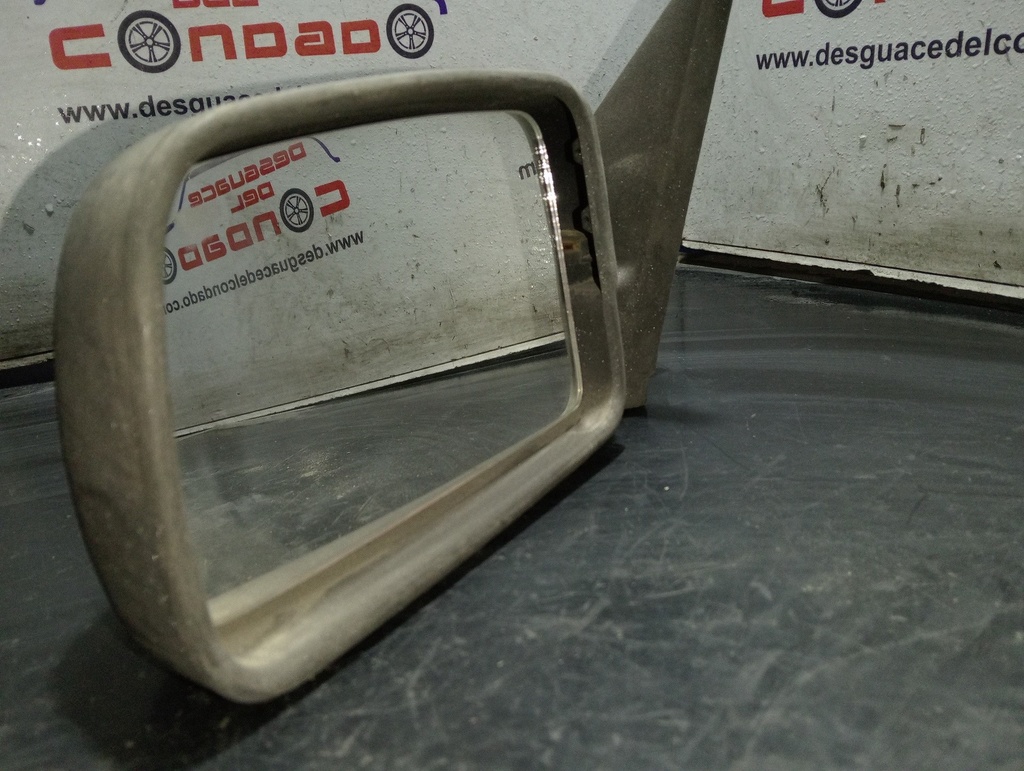 RETROVISOR IZQUIERDO