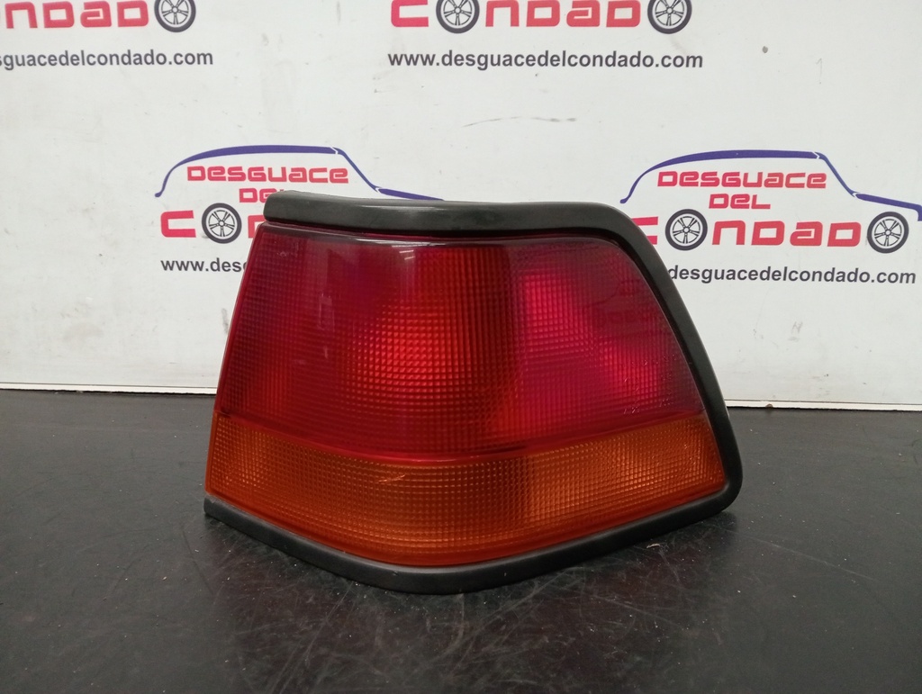 PILOTO TRASERO DERECHO