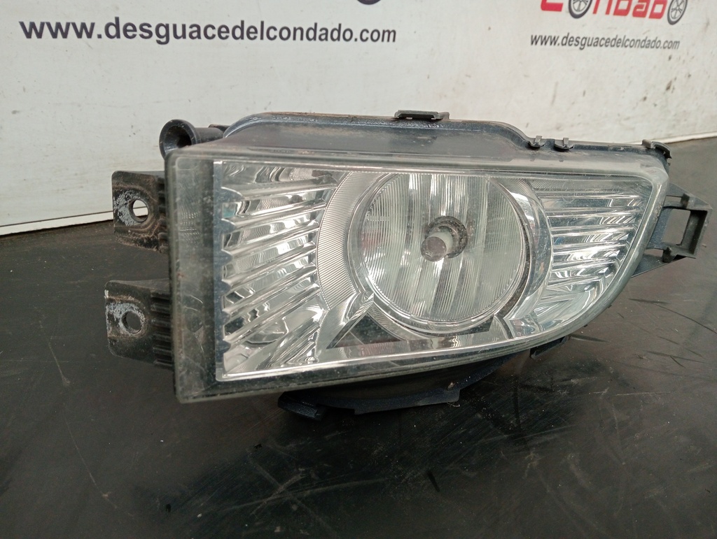 FARO ANTINIEBLA DERECHO