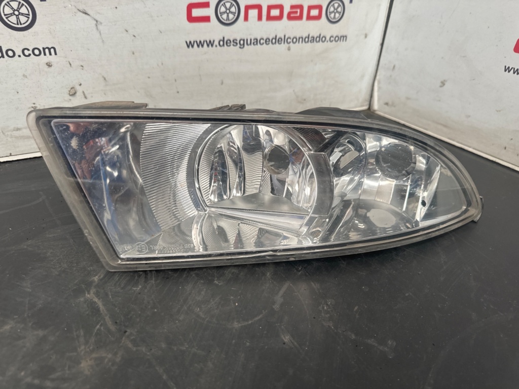 FARO ANTINIEBLA DERECHO