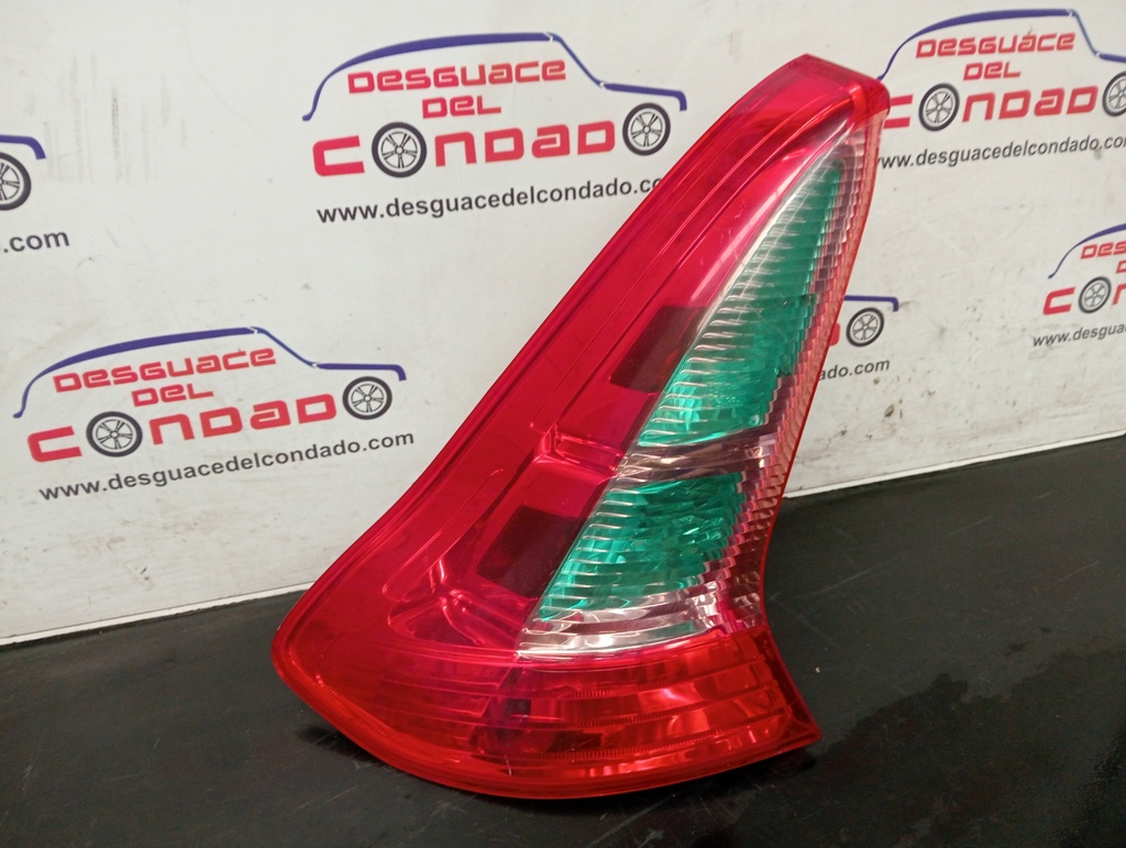 PILOTO TRASERO IZQUIERDO