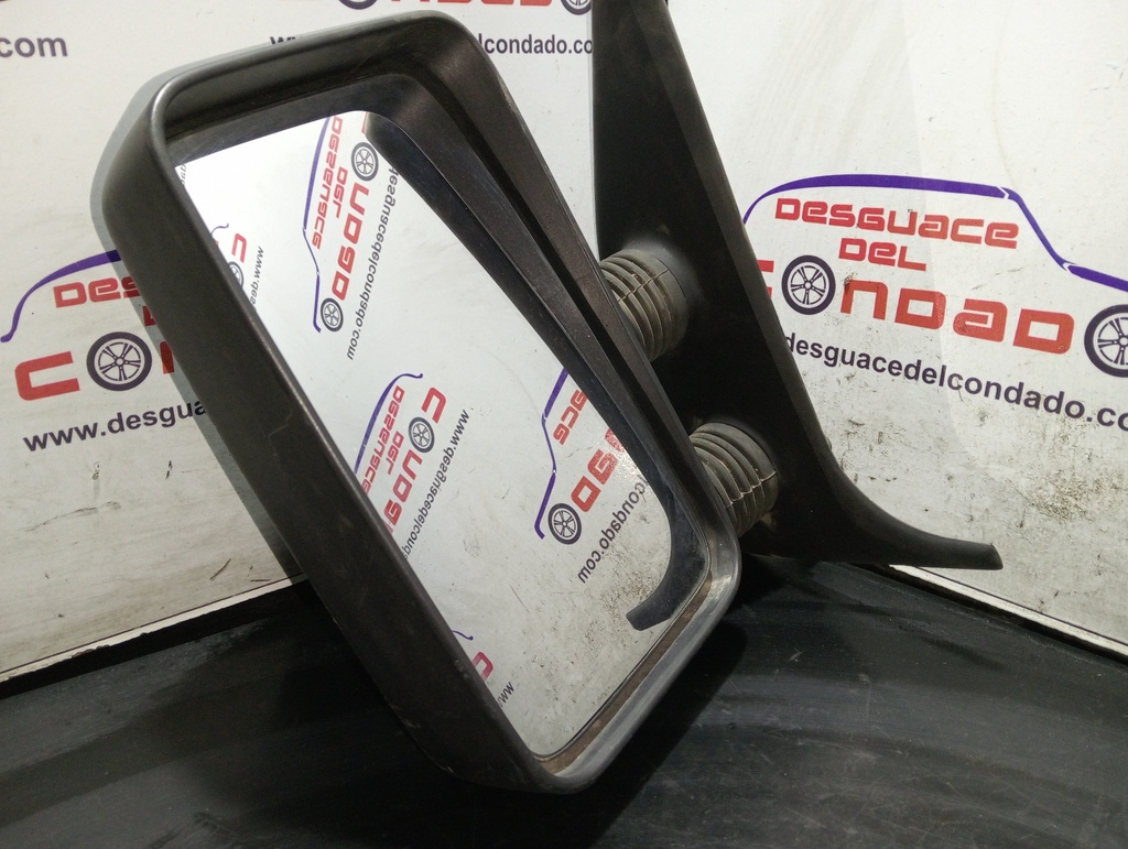 RETROVISOR IZQUIERDO