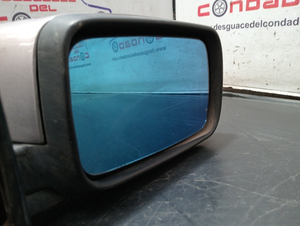 RETROVISOR DERECHO