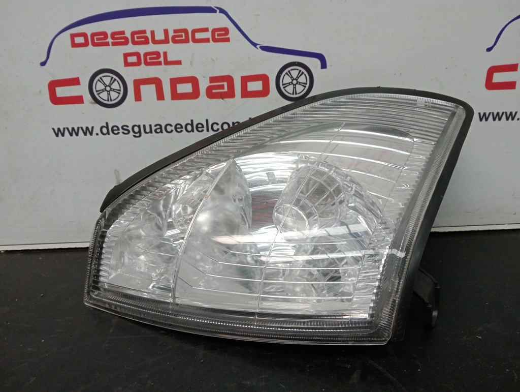 PILOTO DELANTERO DERECHO