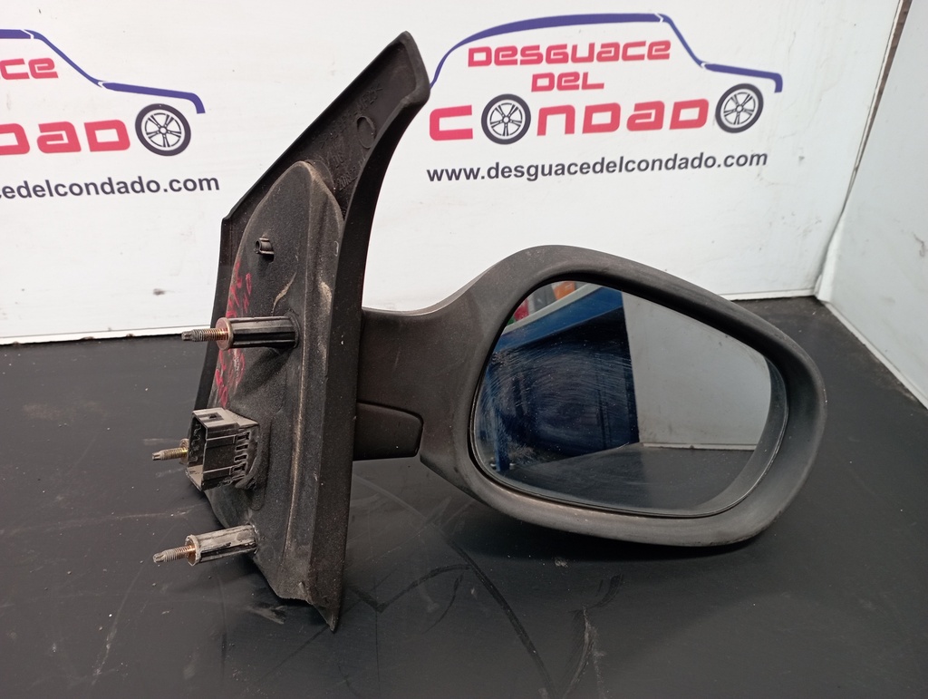 RETROVISOR DERECHO