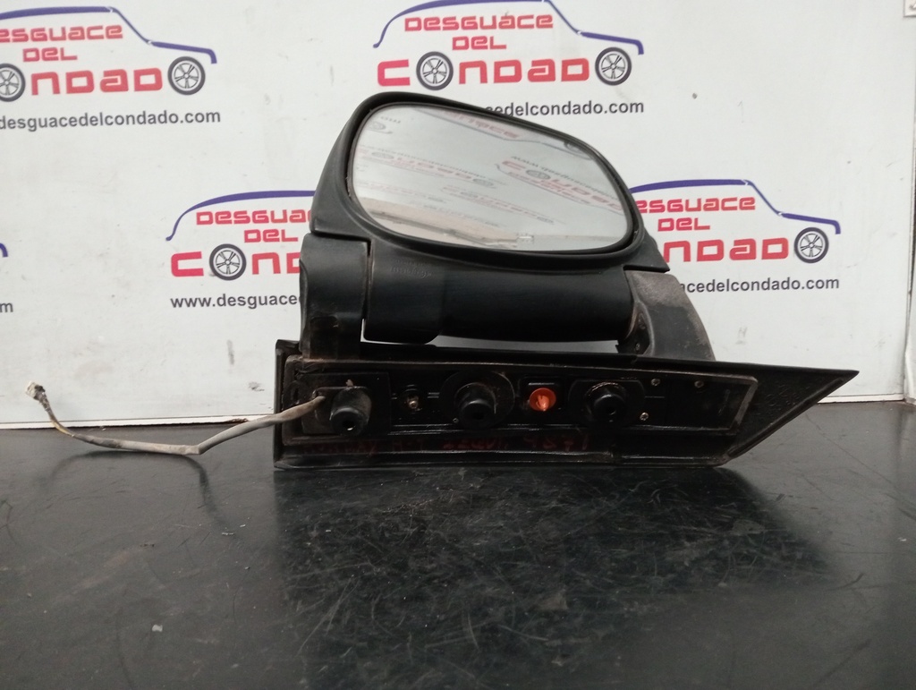 RETROVISOR IZQUIERDO