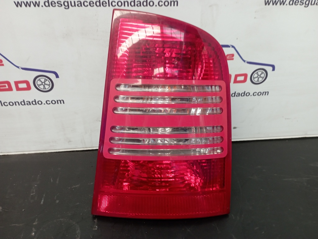 PILOTO TRASERO DERECHO