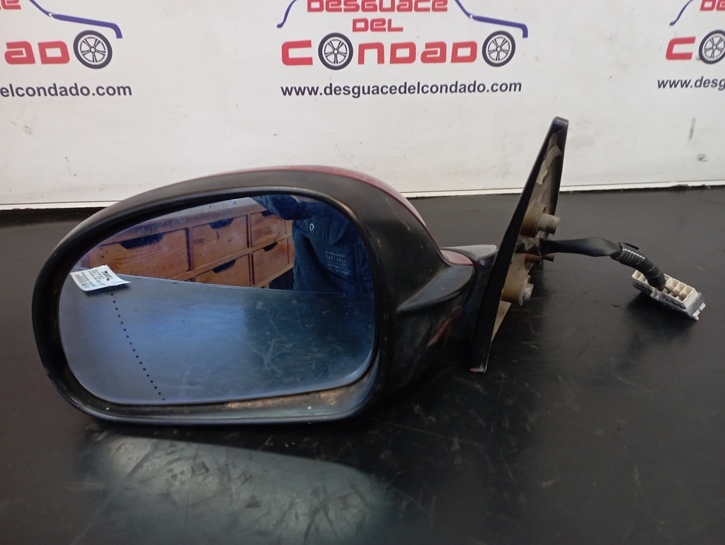 RETROVISOR IZQUIERDO