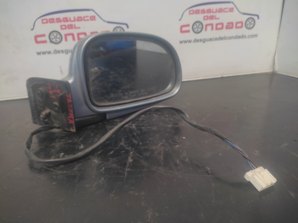 RETROVISOR DERECHO