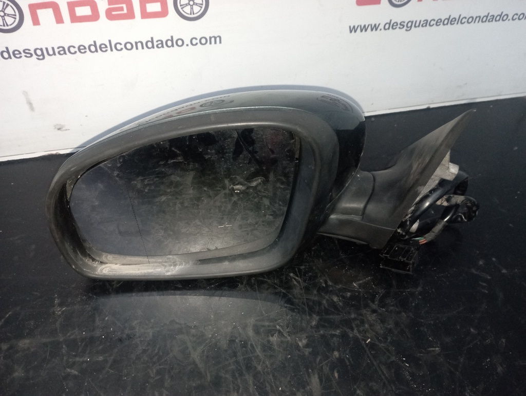 RETROVISOR IZQUIERDO