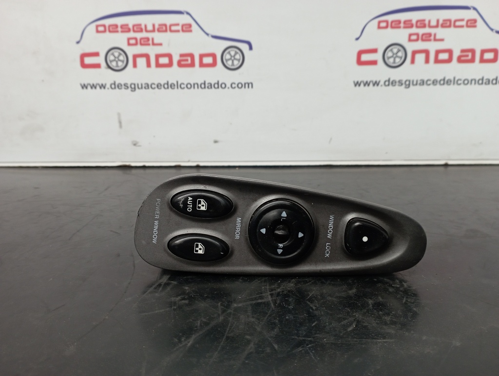 MANDO ELEVALUNAS DELANTERO IZQUIERDO