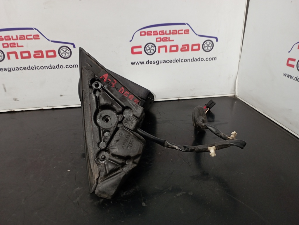 RETROVISOR DERECHO