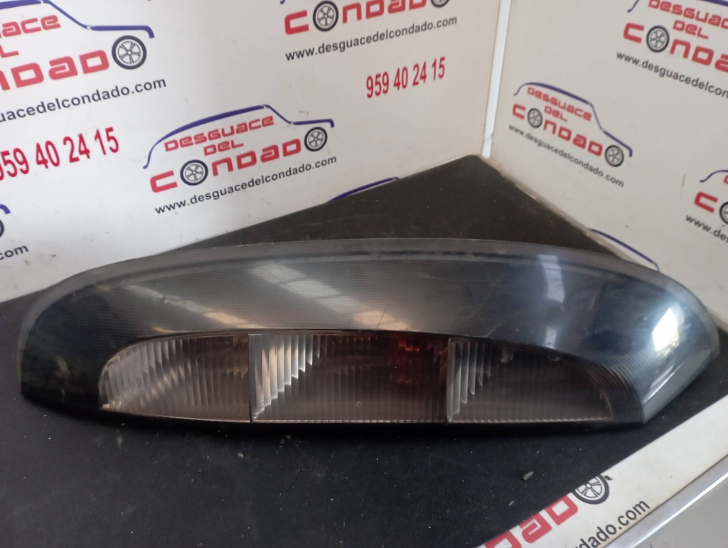 PILOTO TRASERO IZQUIERDO