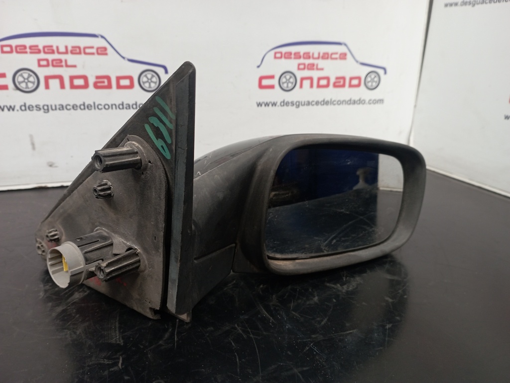 RETROVISOR DERECHO