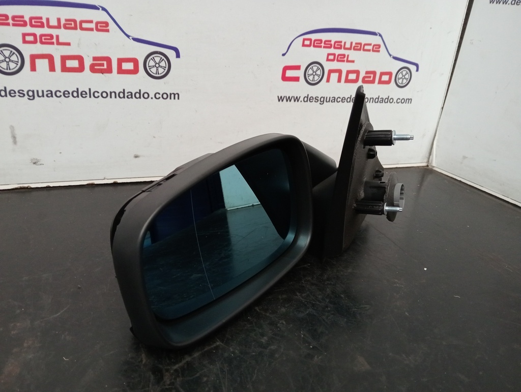 RETROVISOR IZQUIERDO