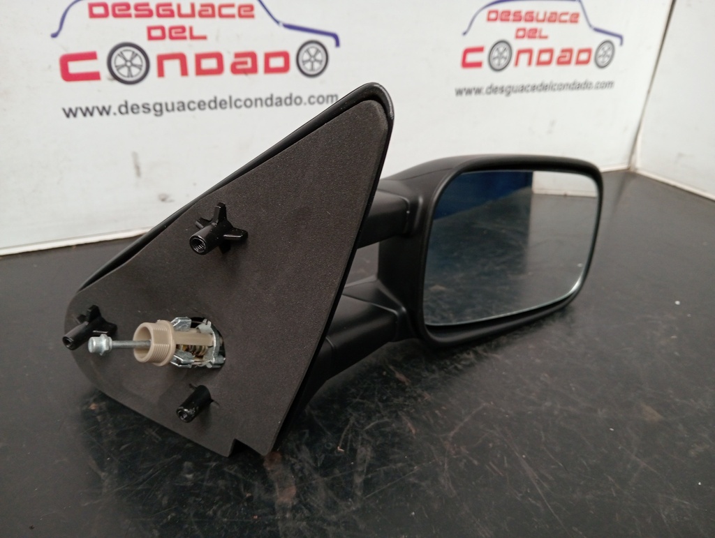 RETROVISOR DERECHO