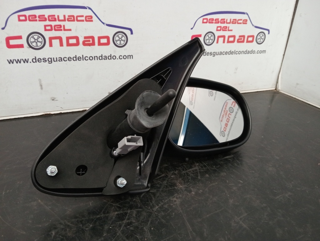 RETROVISOR DERECHO