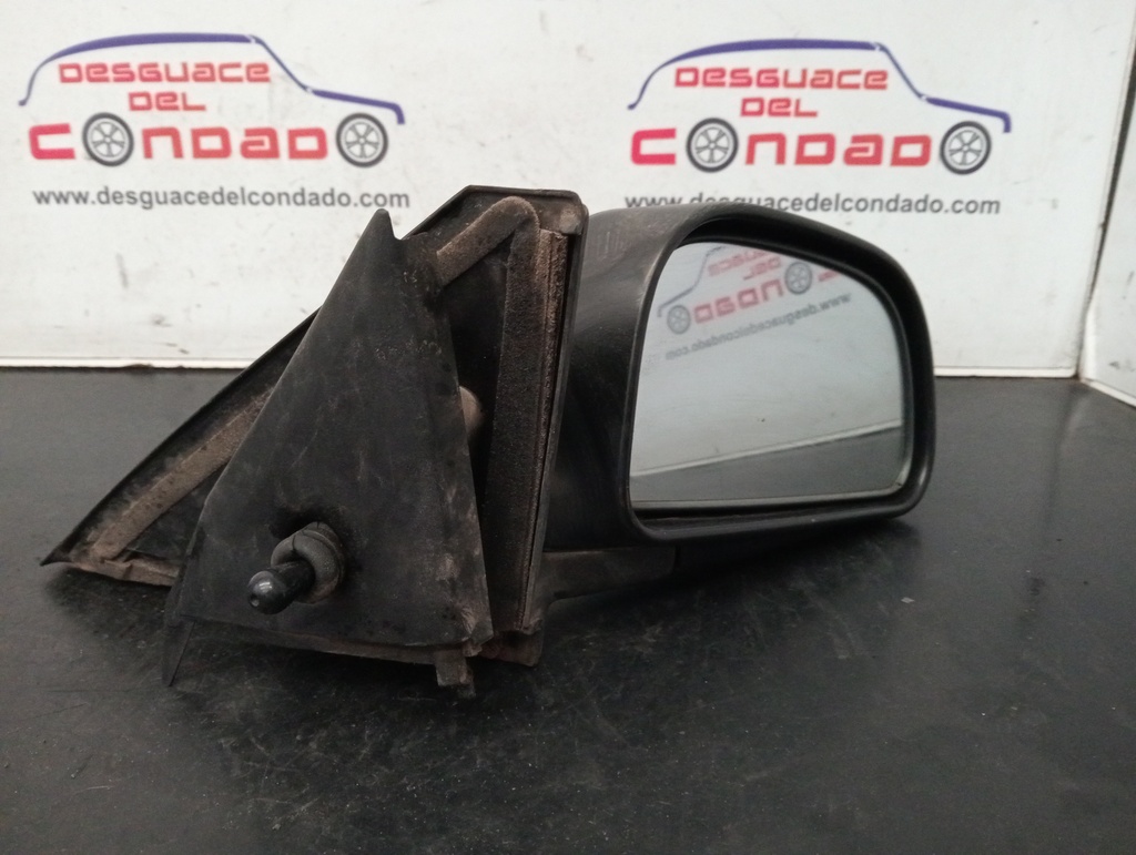 RETROVISOR DERECHO