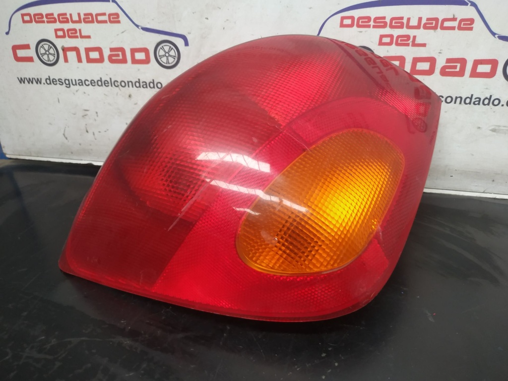 PILOTO TRASERO IZQUIERDO