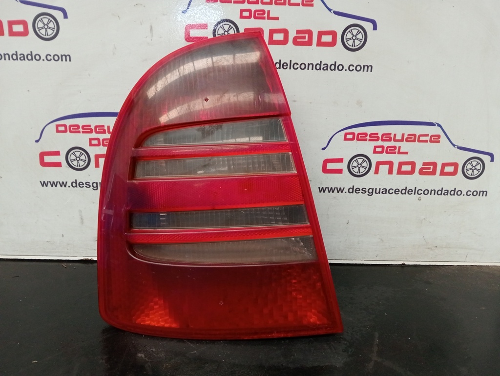 PILOTO TRASERO IZQUIERDO