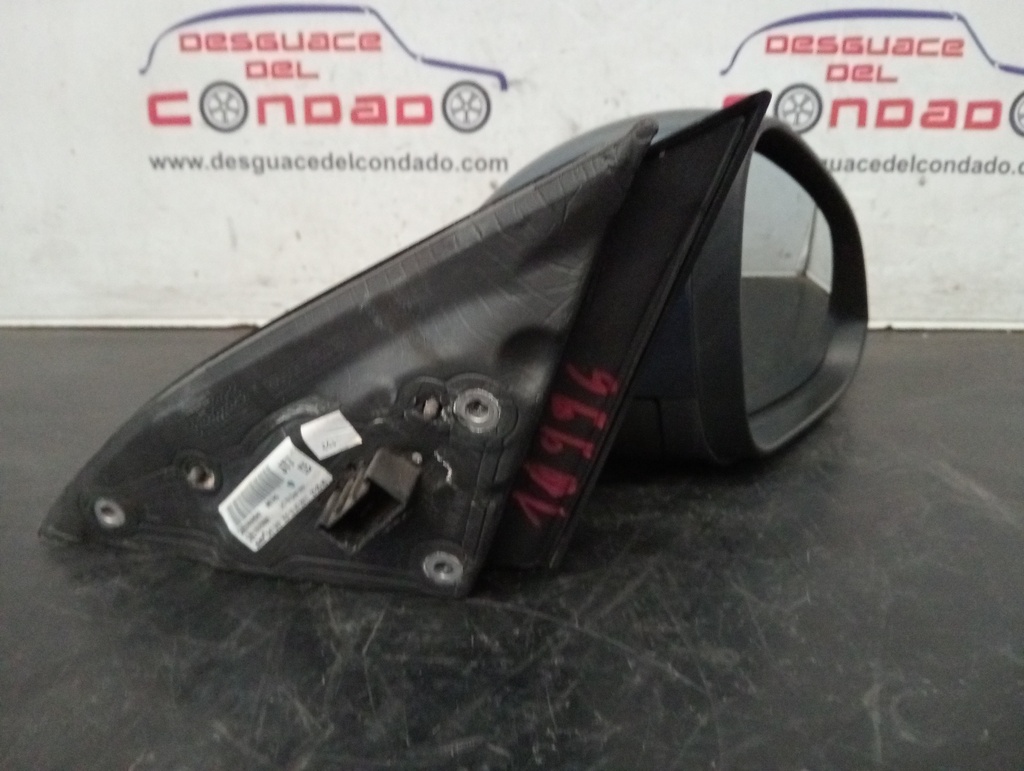 RETROVISOR DERECHO