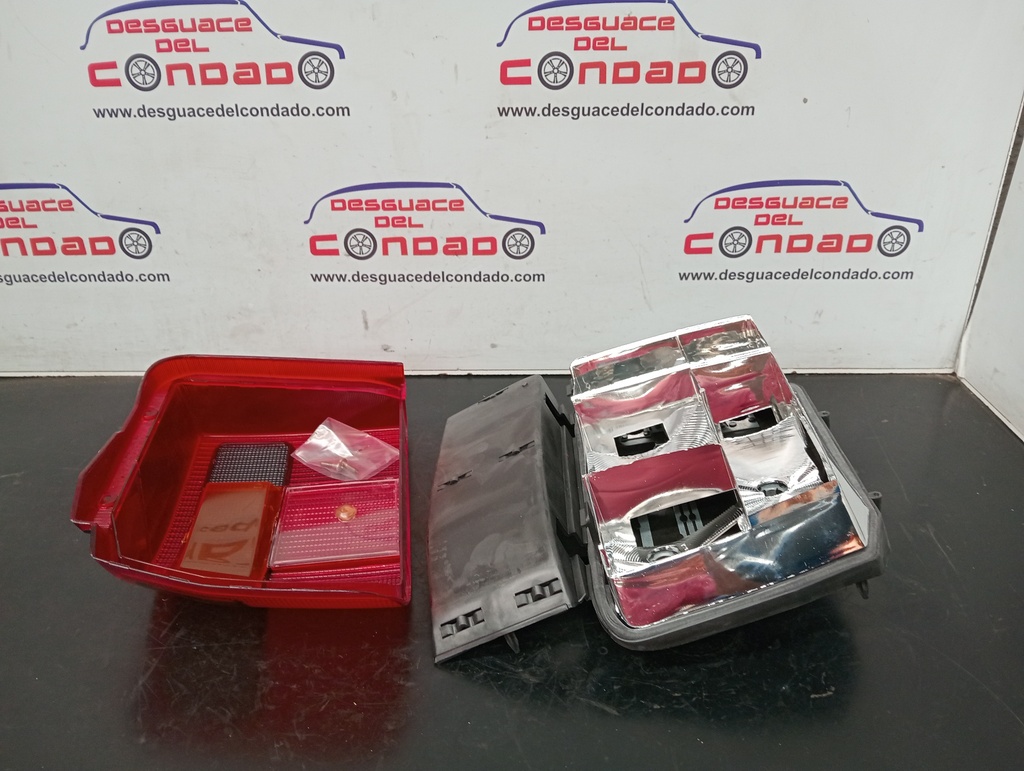 PILOTO TRASERO DERECHO