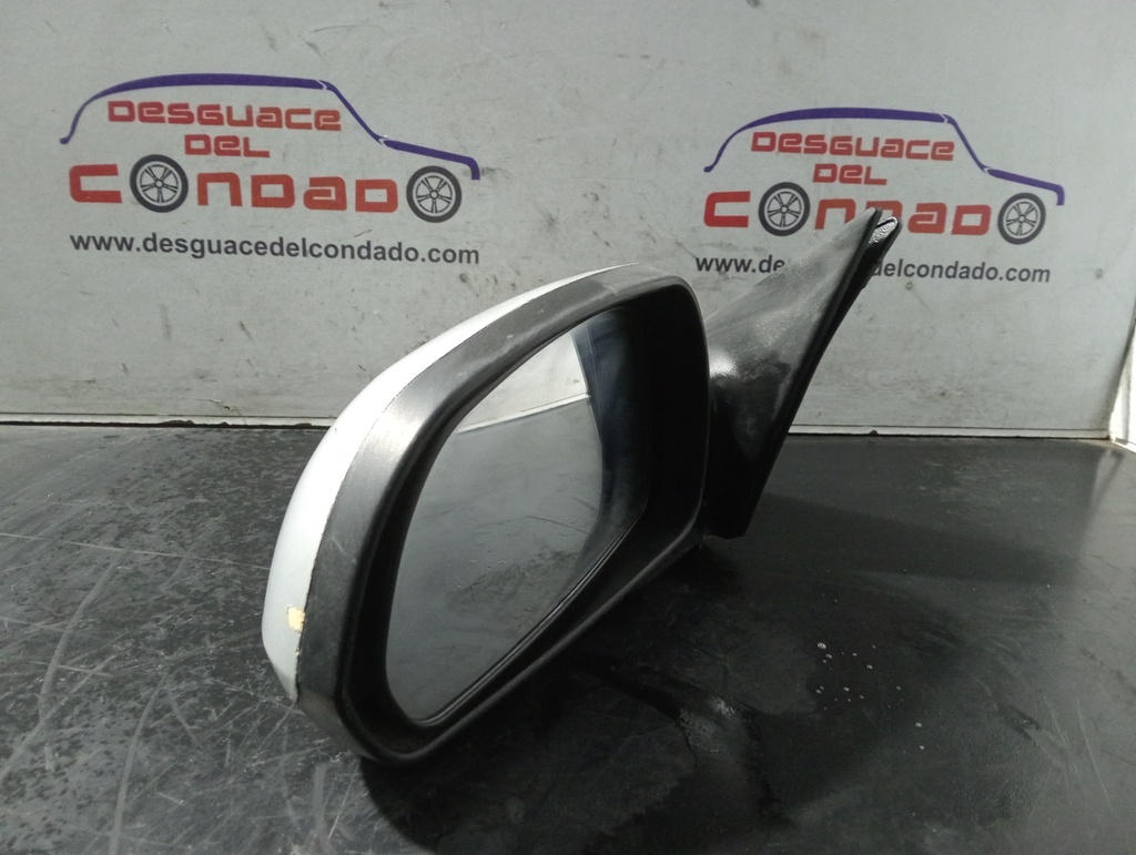 RETROVISOR IZQUIERDO