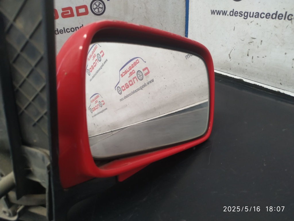 RETROVISOR DERECHO