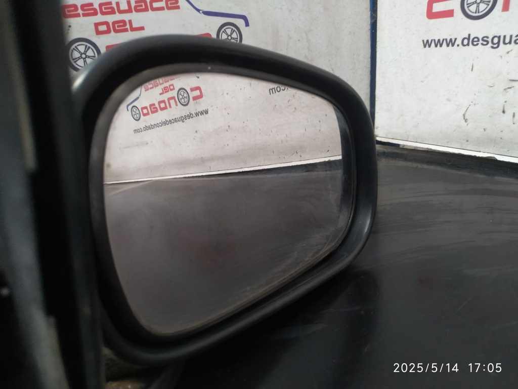 RETROVISOR DERECHO