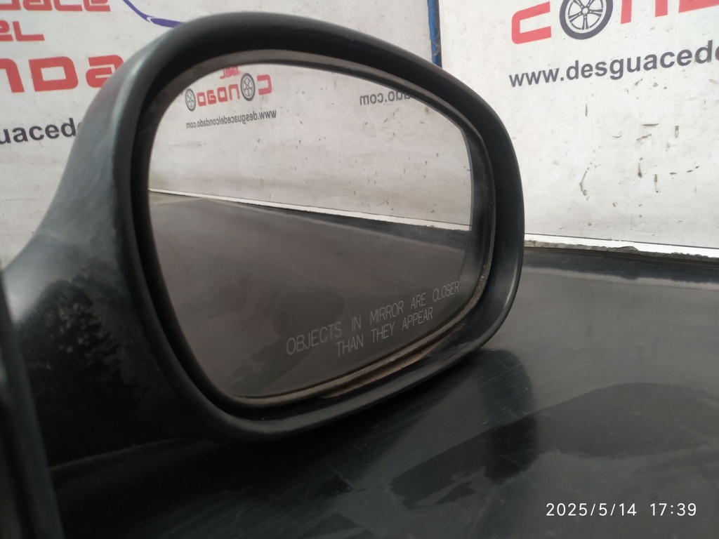 RETROVISOR DERECHO