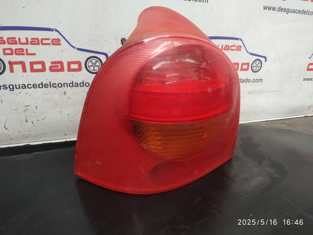 PILOTO TRASERO IZQUIERDO