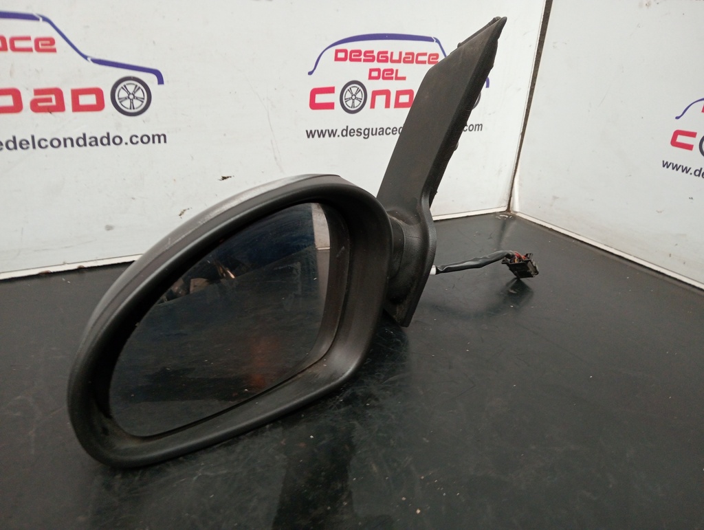 RETROVISOR IZQUIERDO