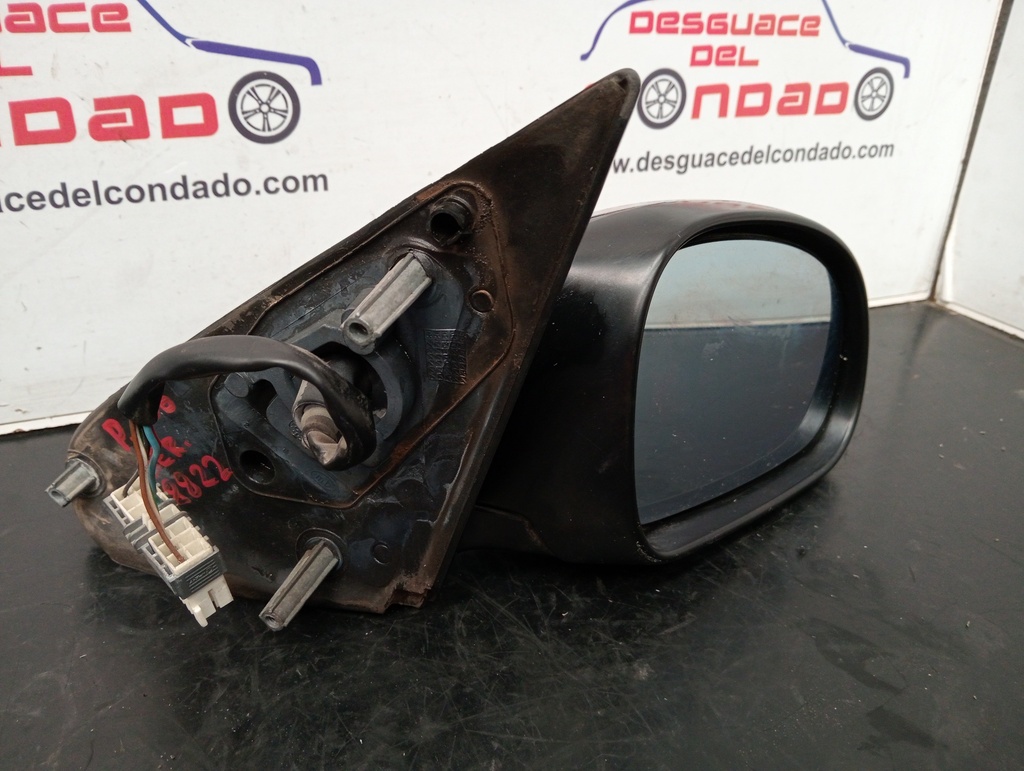 RETROVISOR DERECHO