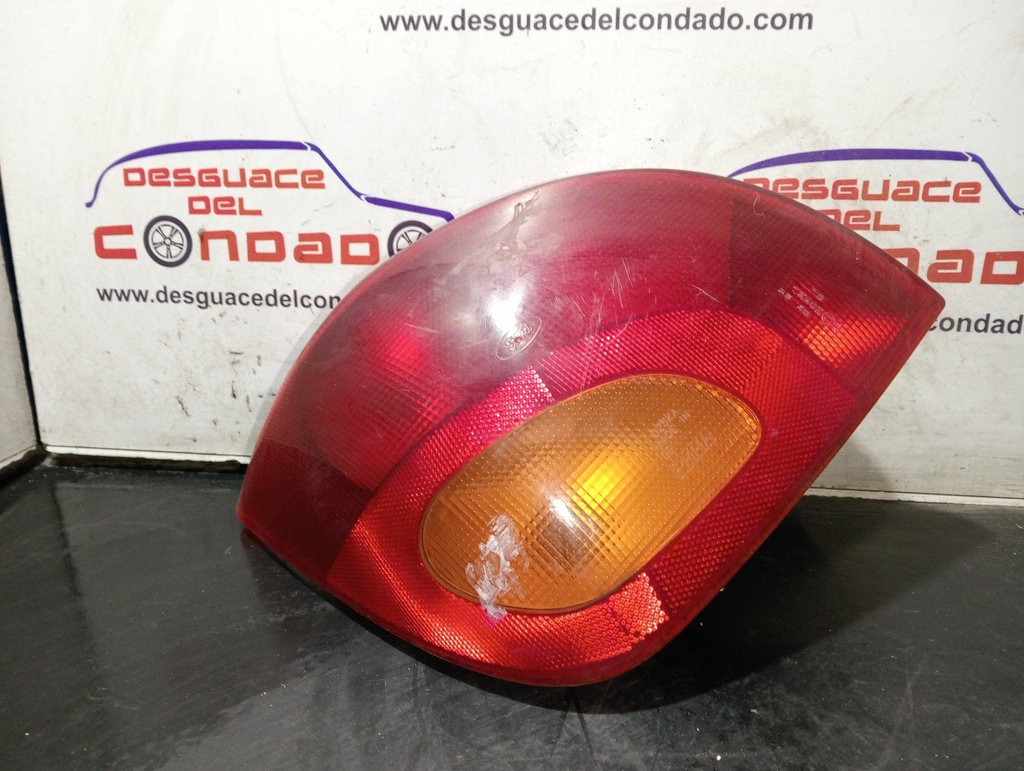 PILOTO TRASERO IZQUIERDO