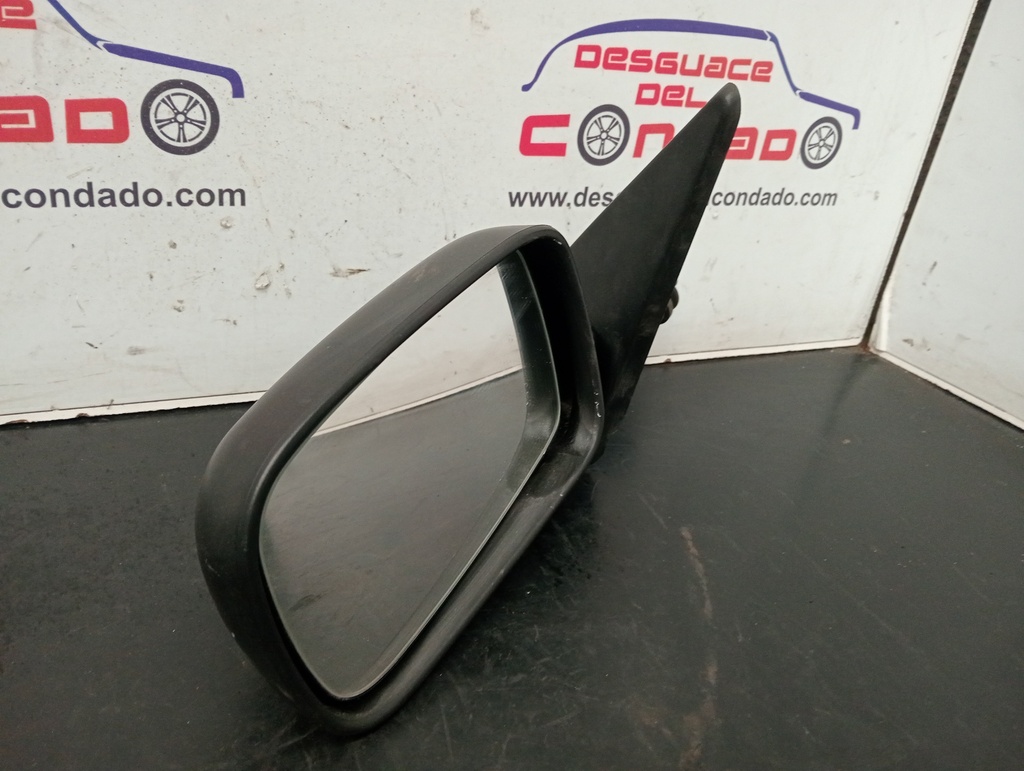 RETROVISOR IZQUIERDO