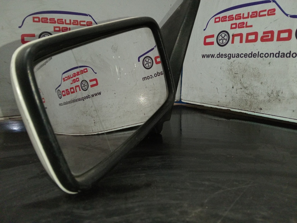 RETROVISOR IZQUIERDO